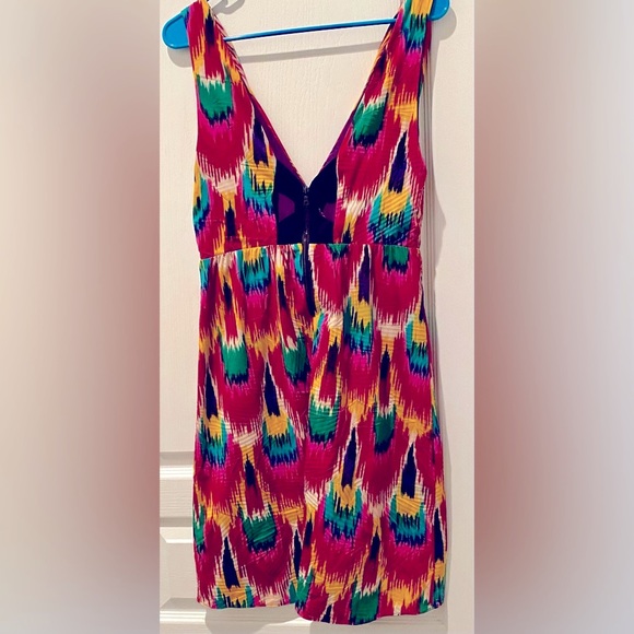 Alice + Olivia Alameda Ikat Printed Sheath Mini Dress - Picture 6 of 10